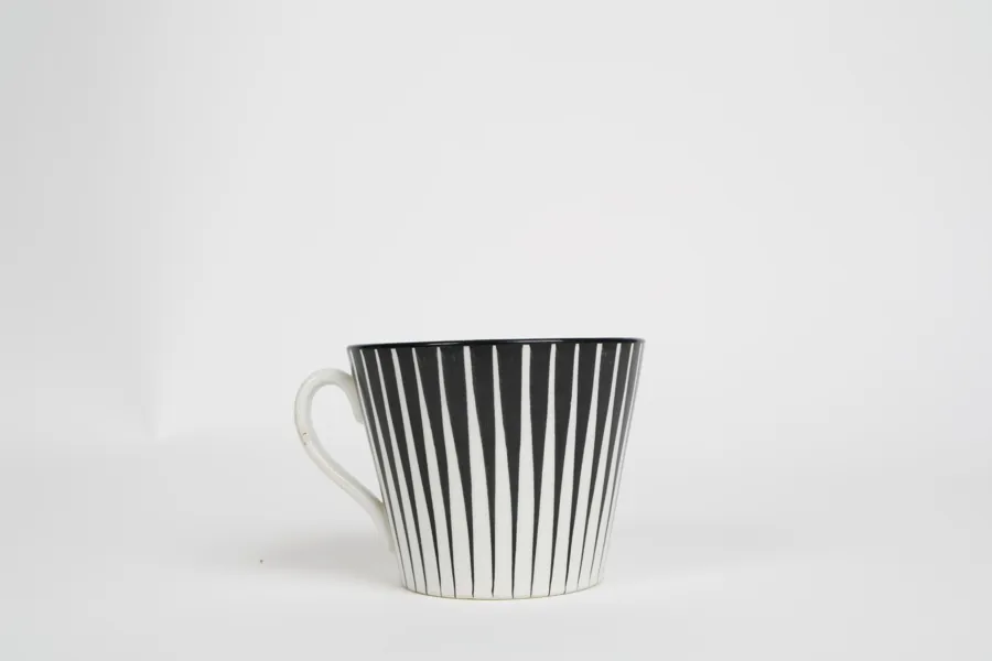 MUGGAR, 4 st, ”Zebra”, Eugen Trost, Gefle/Upsala-Ekeby, 1955–1967