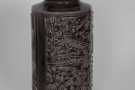 VAS, glaserad keramik, reliefdekor, 1900-talets mitt.